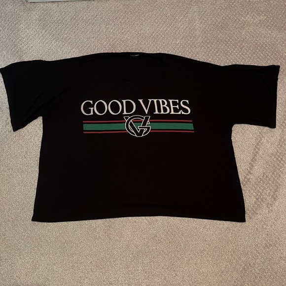 Fashion Nova Good Vibes Black Boxy Oversized Graphic Tee Shirt - Picture 1 of 3